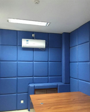 布藝吸音軟包，會(huì)議室防撞吸音軟包，電影院，體育館吸音材料